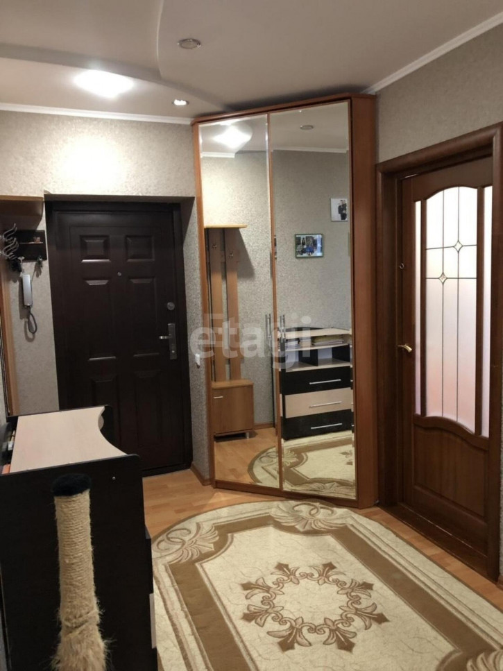 2-комн квартира Строителей, 13