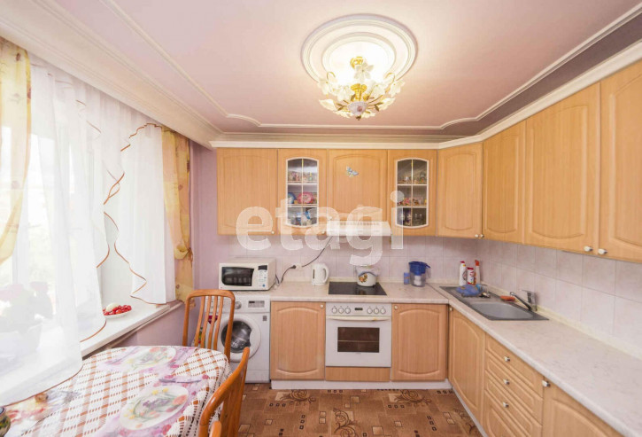4-комн квартира Елизарова, 8