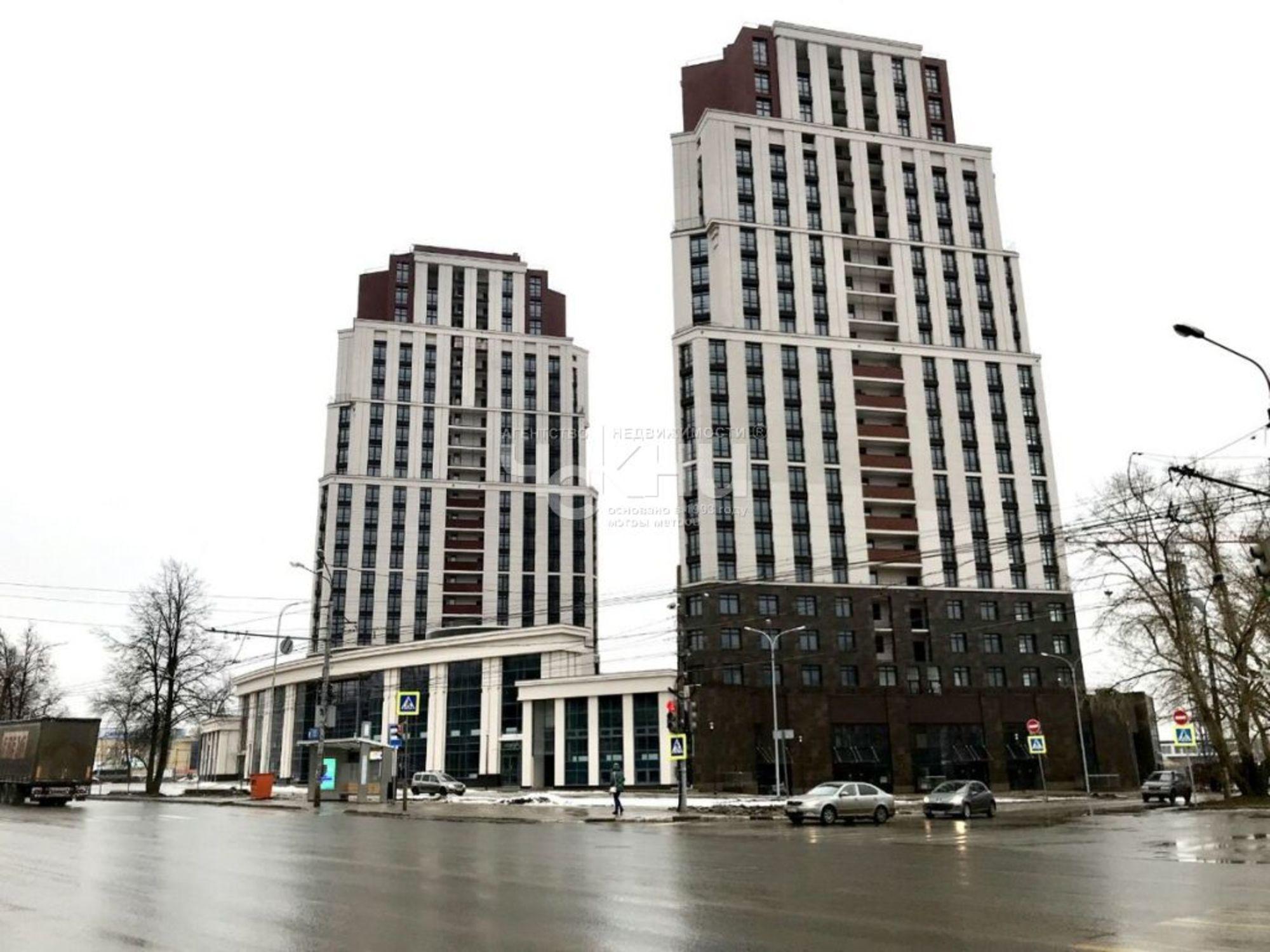 Купить торговое помещение за 272 271 000 рублей на Владимира Высоцкого ул, 1