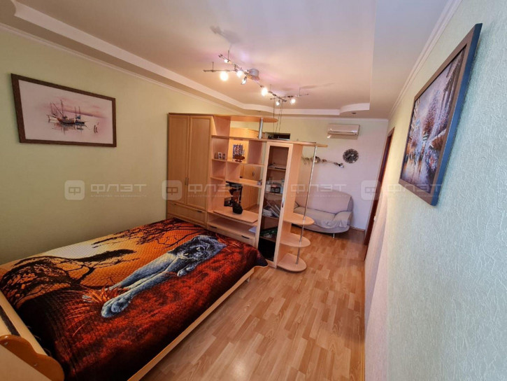 4-комн квартира ул. Заря, дом 7а