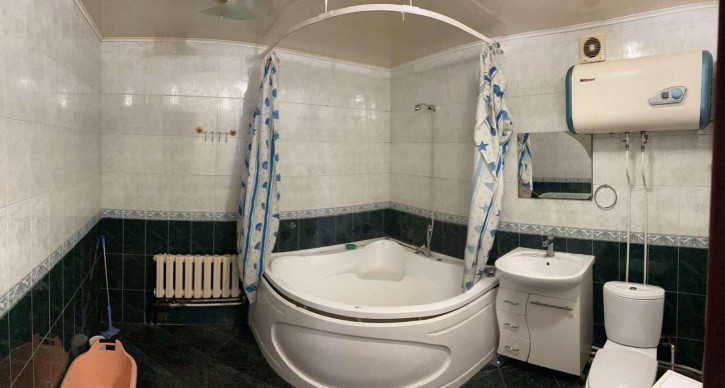 3-комн квартира Ташкентская улица, 246