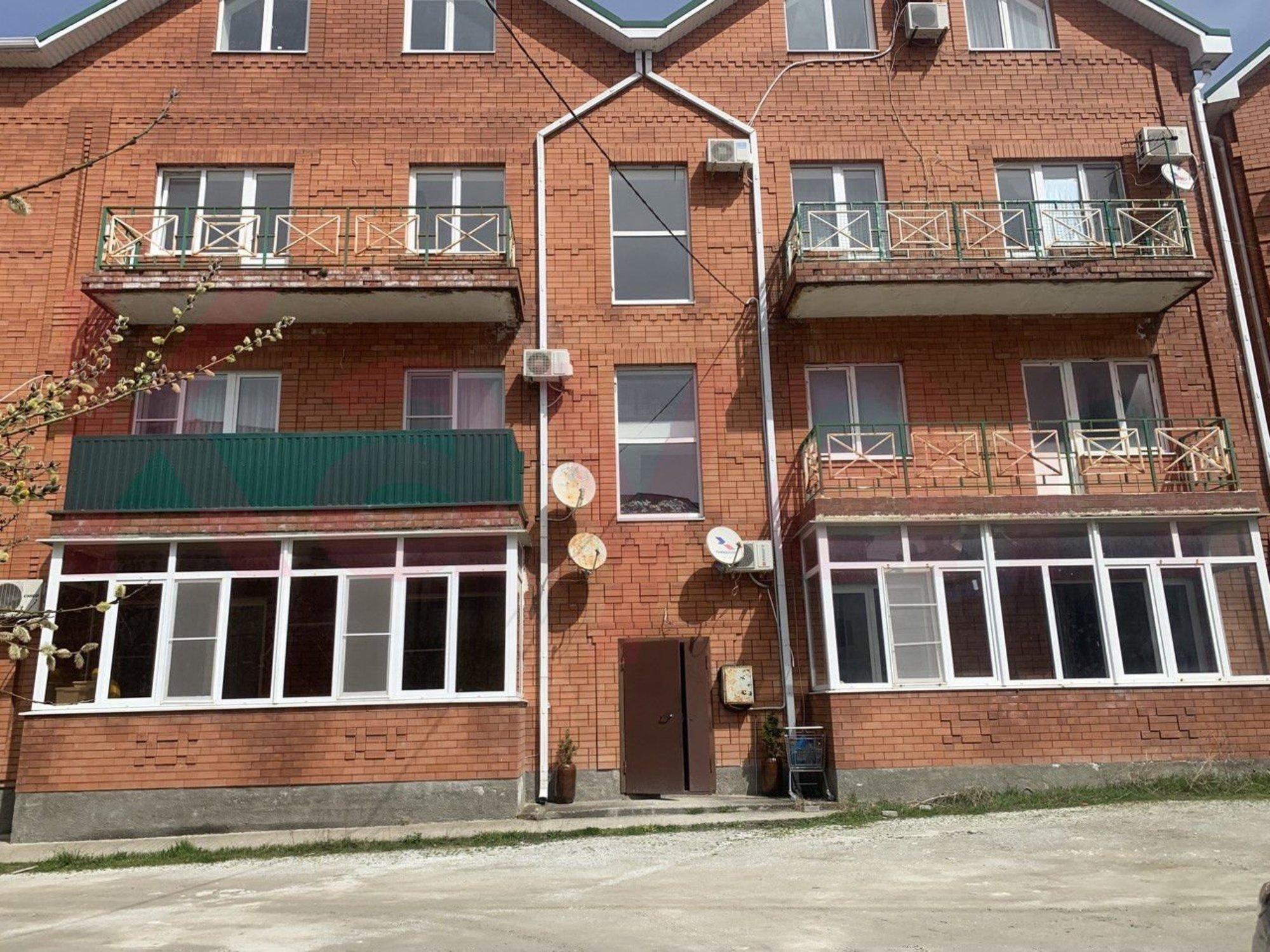Купить квартиру за 9 900 000 рублей на Алексея Губрия ул.