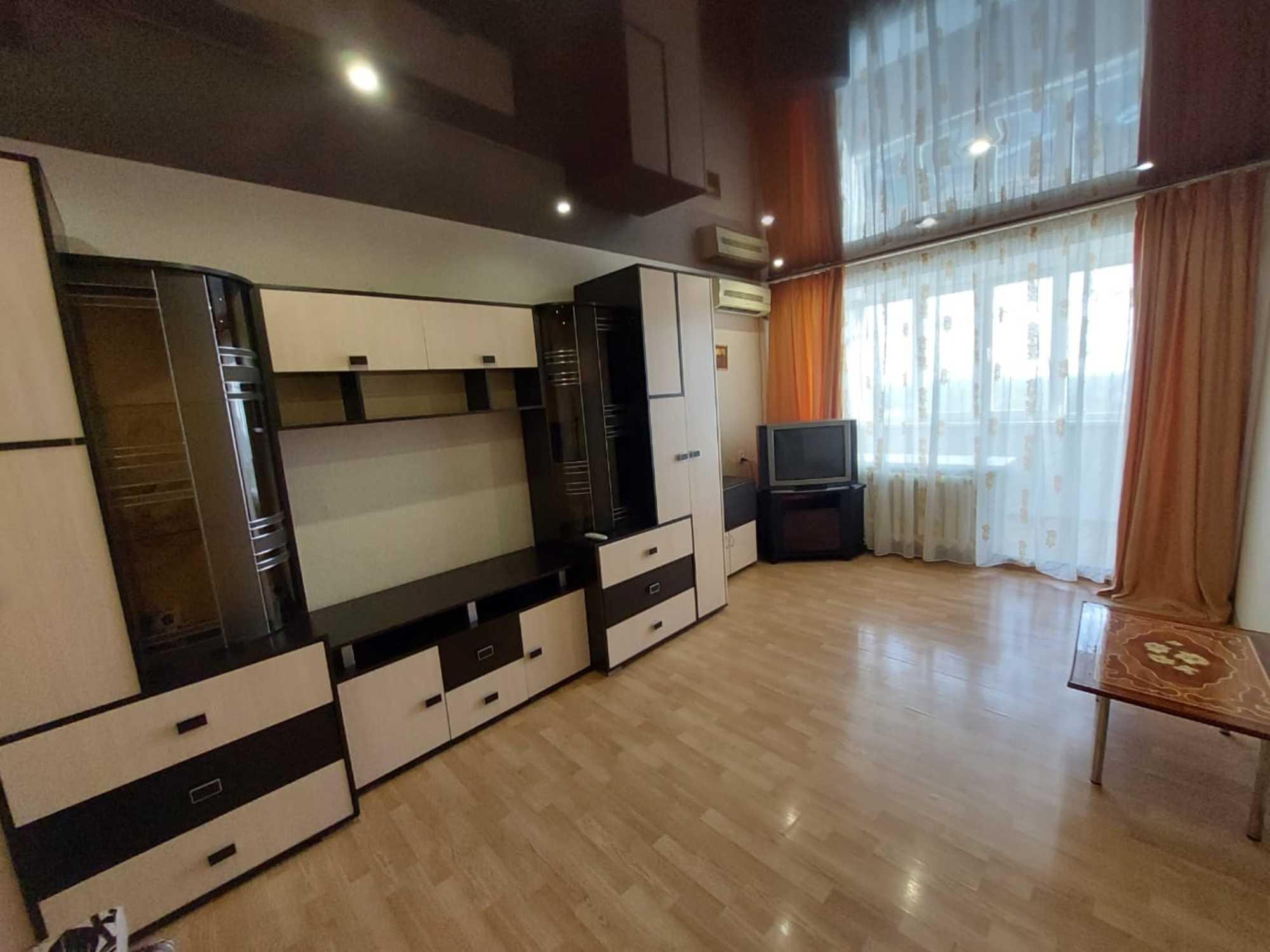 Сдать квартиру за 27 000 рублей на Авроры ул, 7/1А