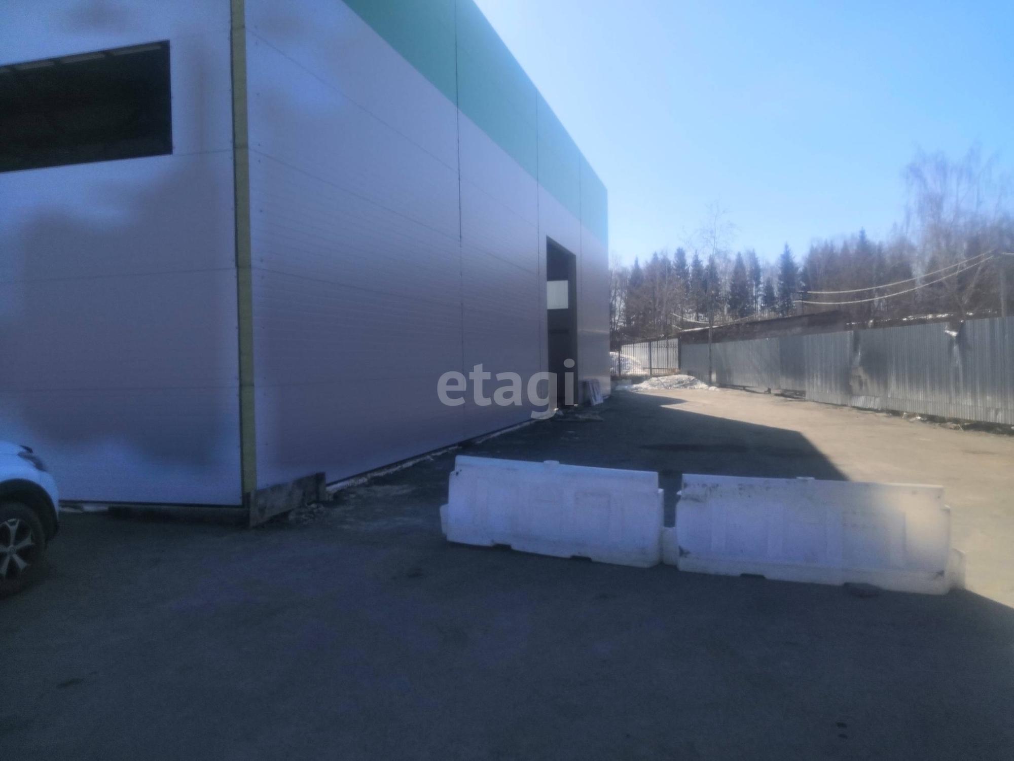 Сдать торговое помещение за 375 000 рублей на Бурлаки 2а/2