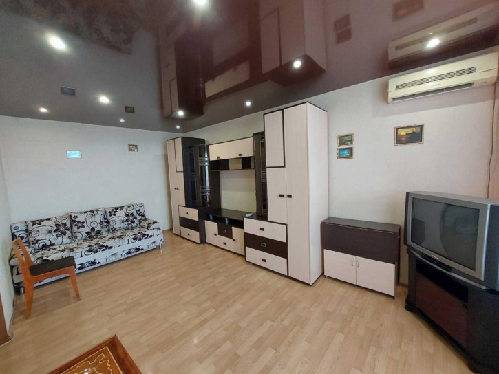 2-комн квартира Авроры ул, 7/1А