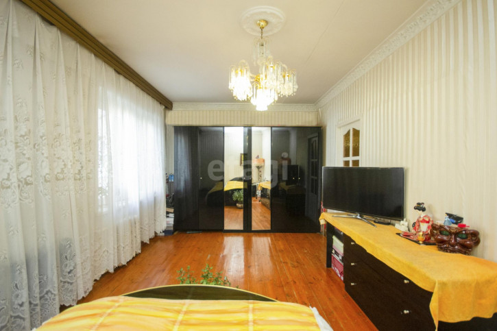 4-комн квартира Муравленко, 9