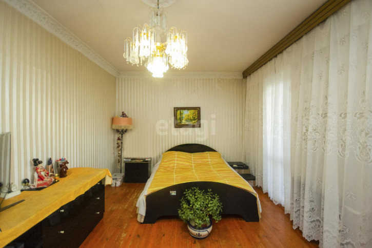 4-комн квартира Муравленко, 9