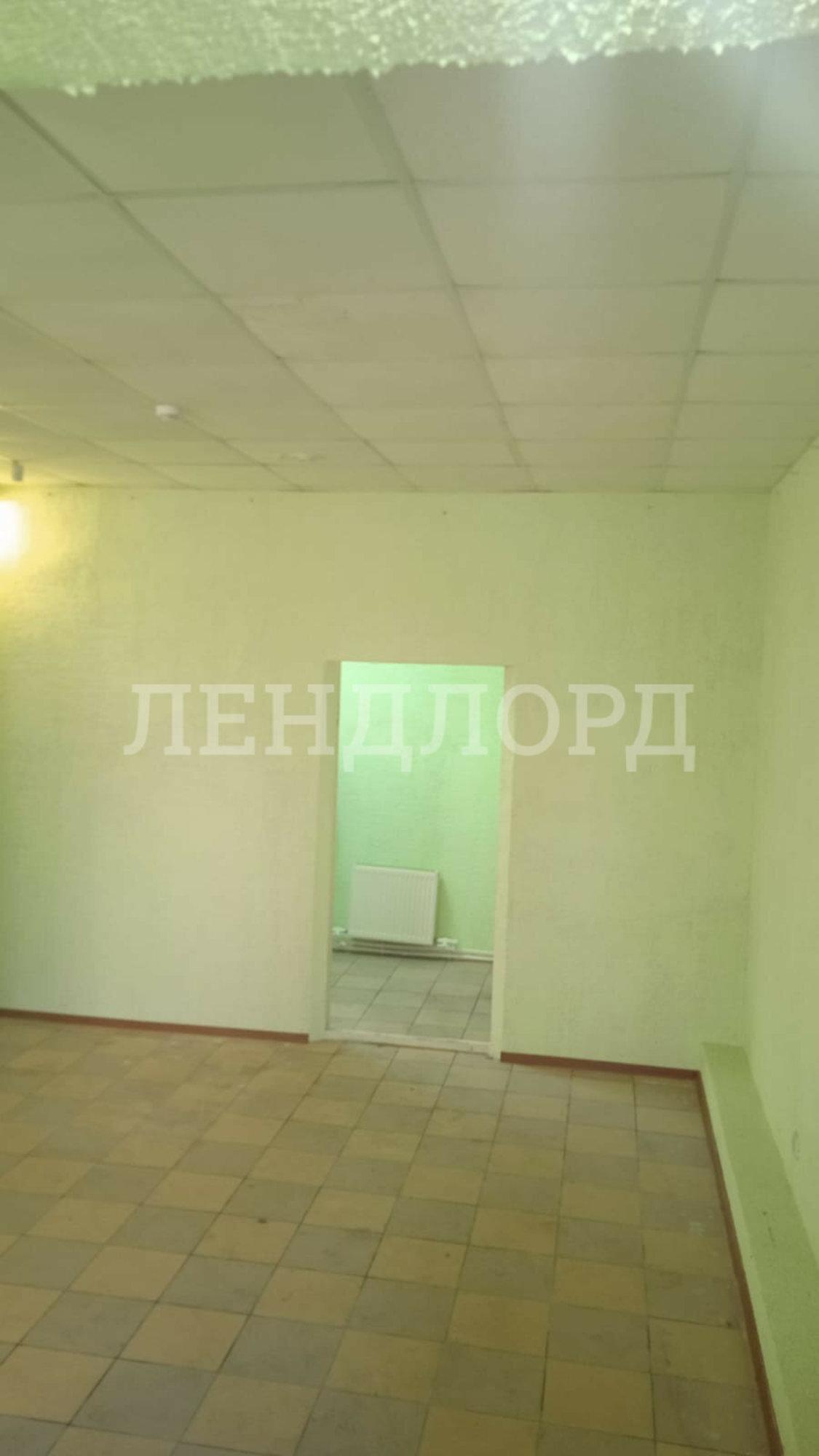 Купить торговое помещение за 1 950 000 рублей на улица Думенко