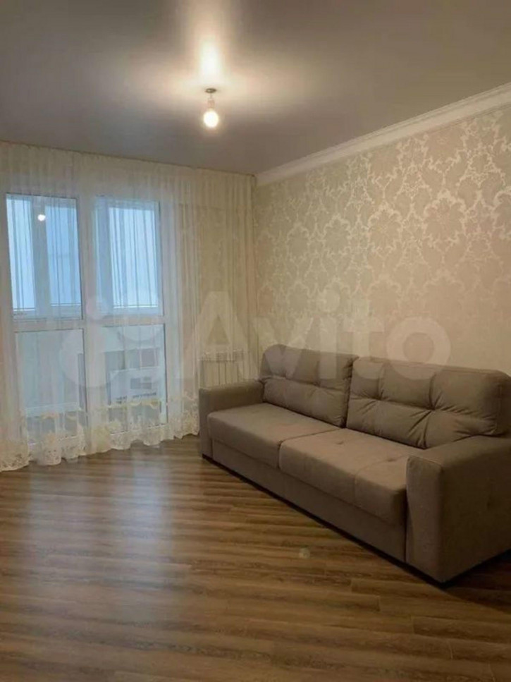 2-комн квартира в новом доме ул. Творческая, 9
