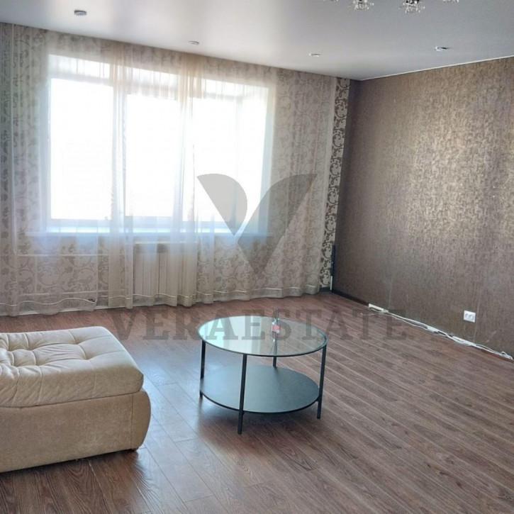 3-комн квартира мкр. Горский,50