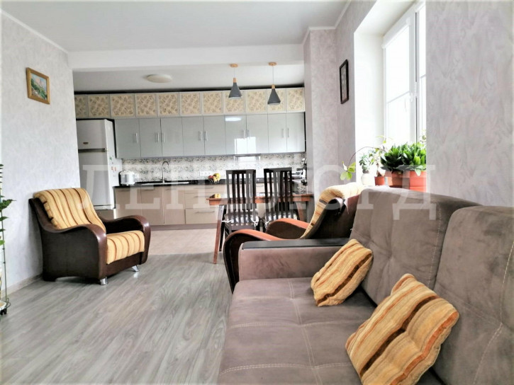 2-комн квартира Эстонская улица, 49А
