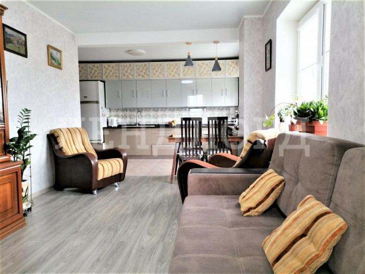 2-комн квартира Эстонская улица, 49А