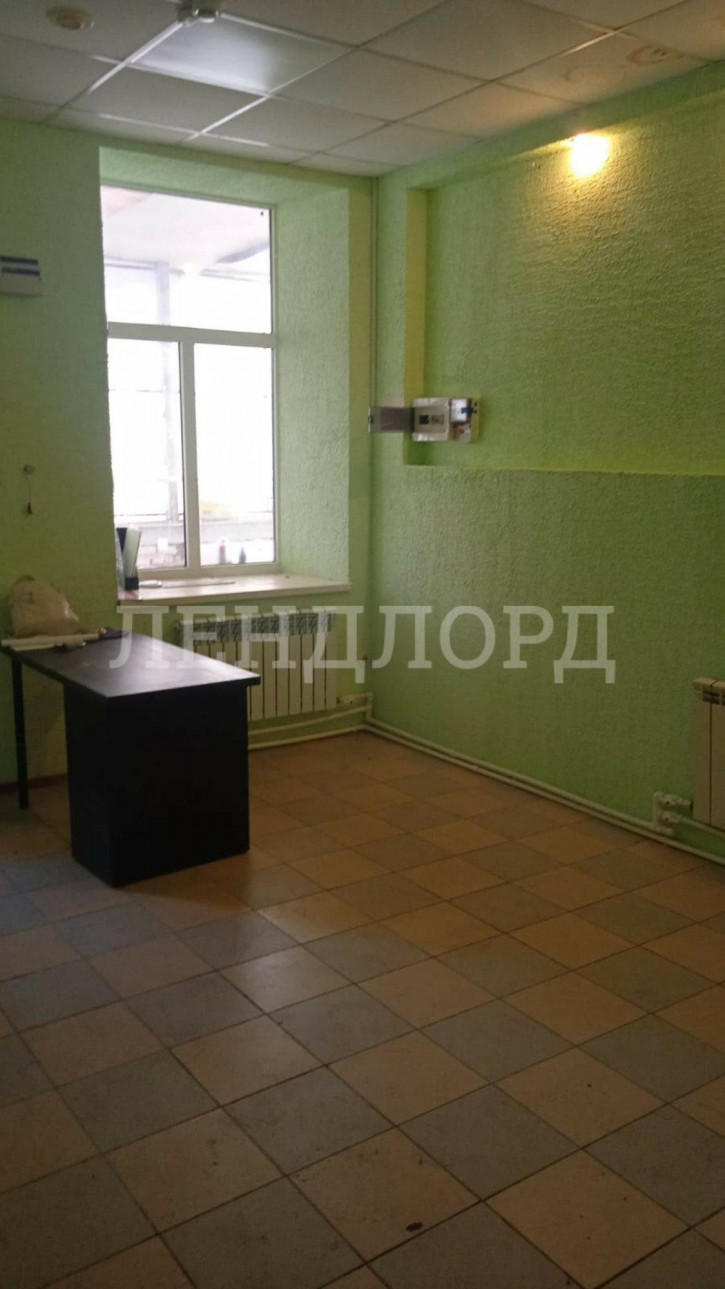 Торговое помещение улица Думенко