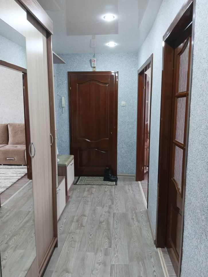 3-комн квартира Мира пр-кт, 65