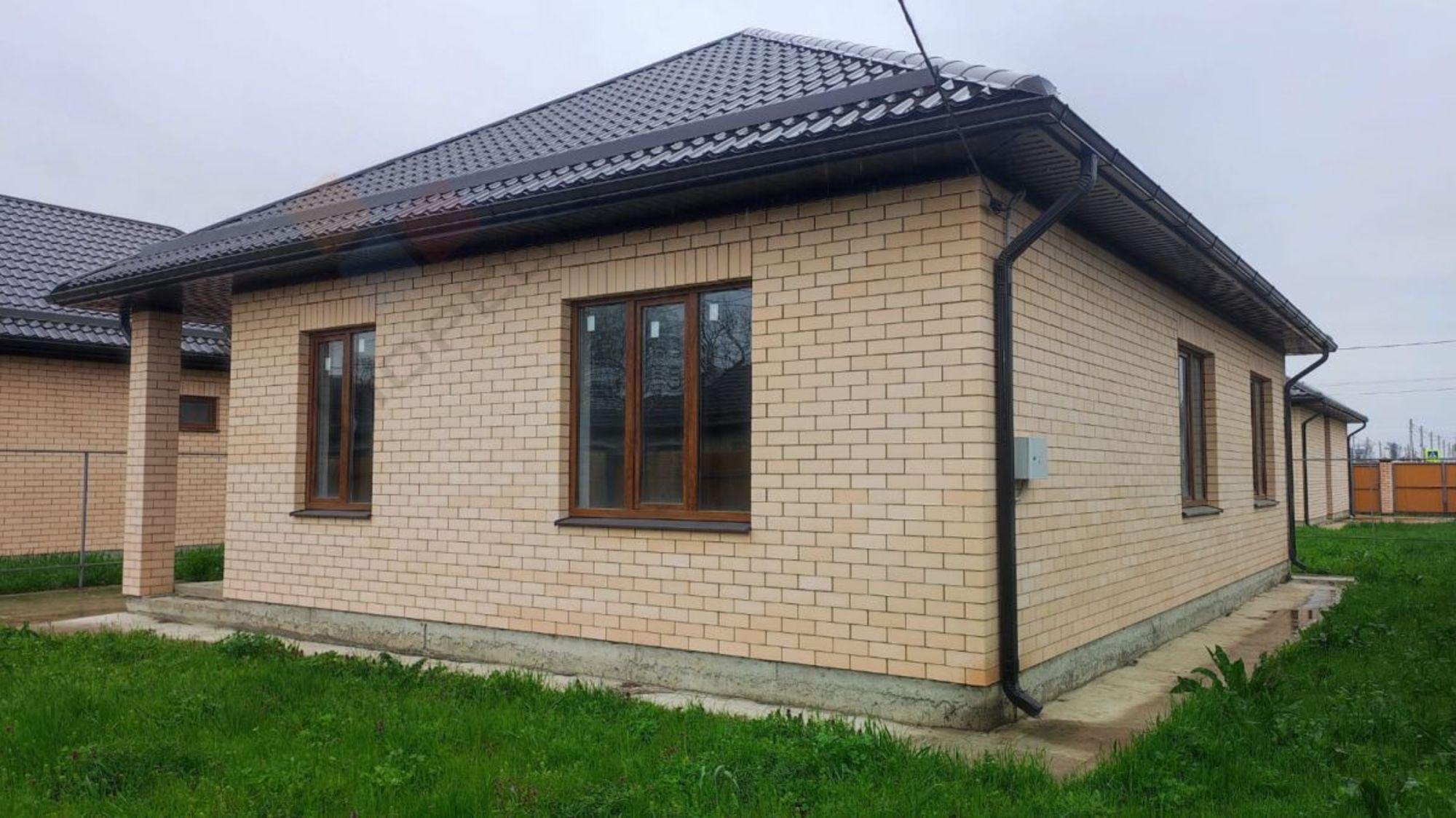 Купить дачу, дом, коттедж за 8 450 000 рублей на Восточный проезд, 31