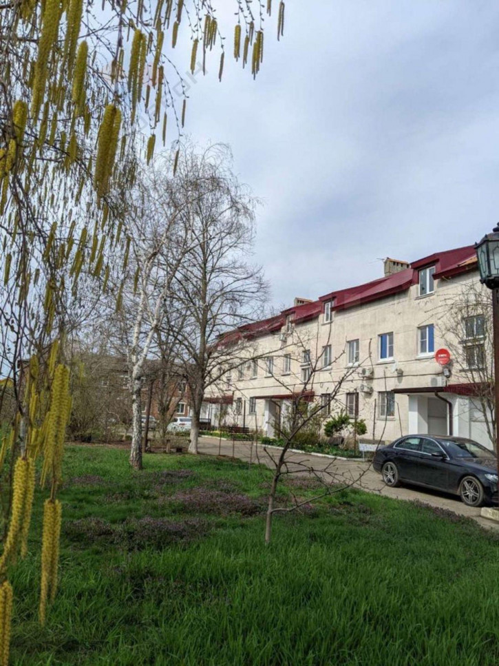 4-комн квартира Октябрьская ул, 267