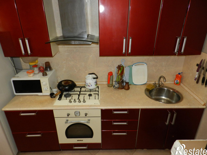 3-комн квартира Орджоникидзе ул., 7а