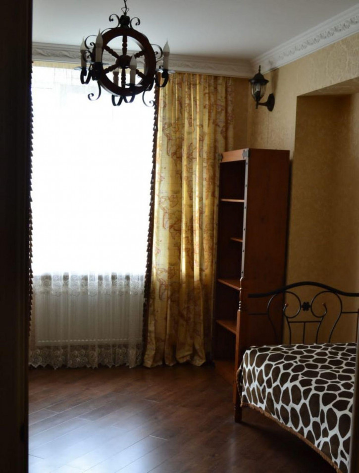 3-комн квартира Бештаугорская ул, 5