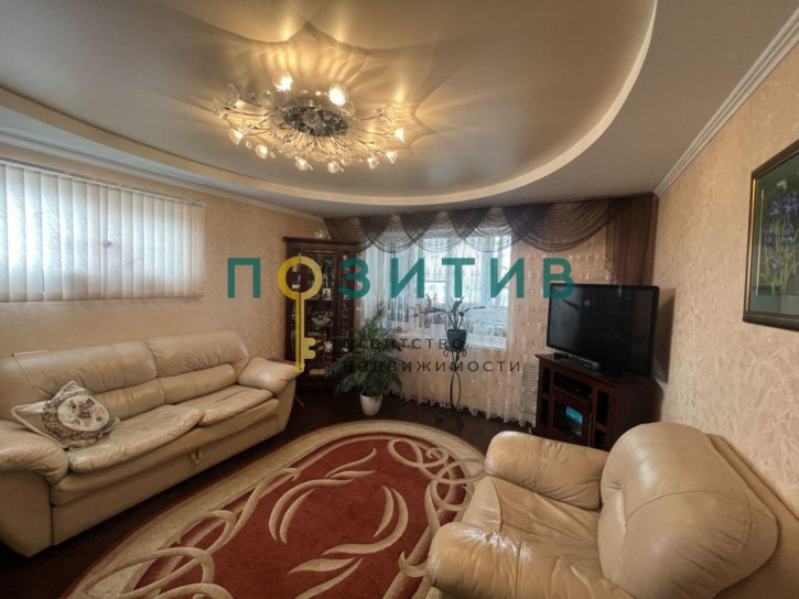 2-комн квартира Октябрьская ул, 422