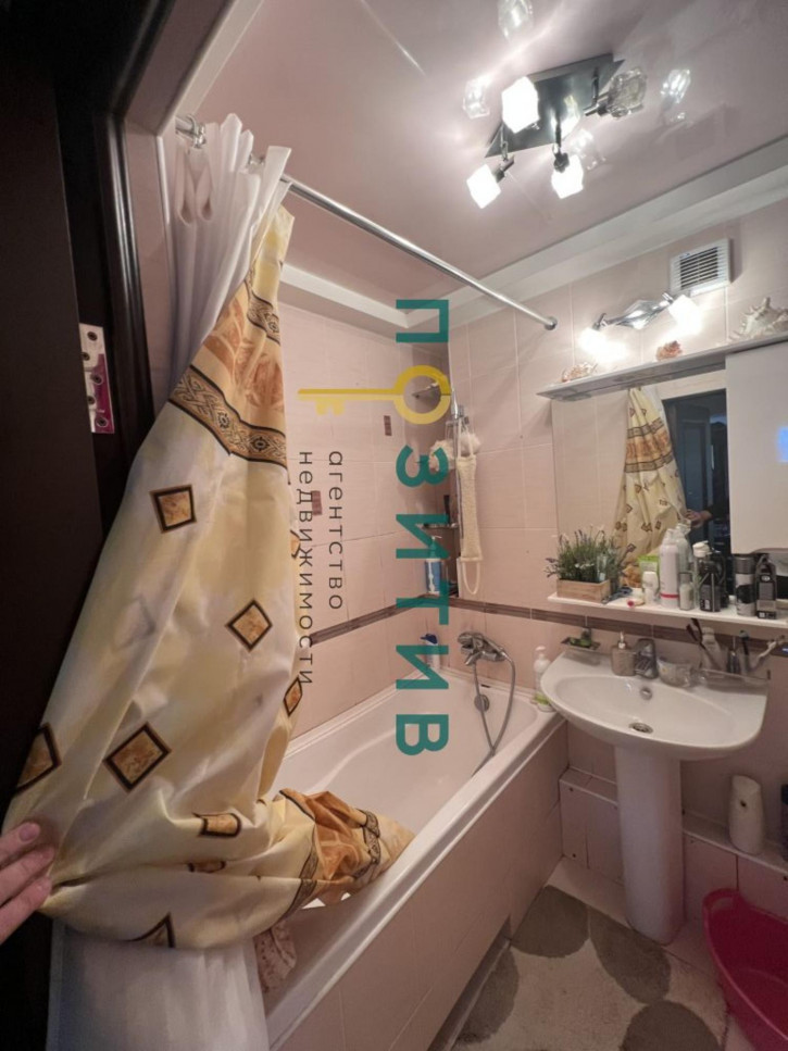 2-комн квартира Октябрьская ул, 422