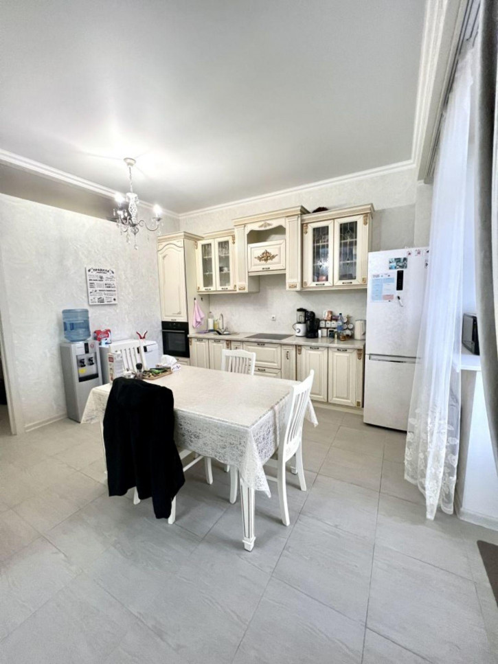 3-комн квартира Октябрьская ул, 337/3