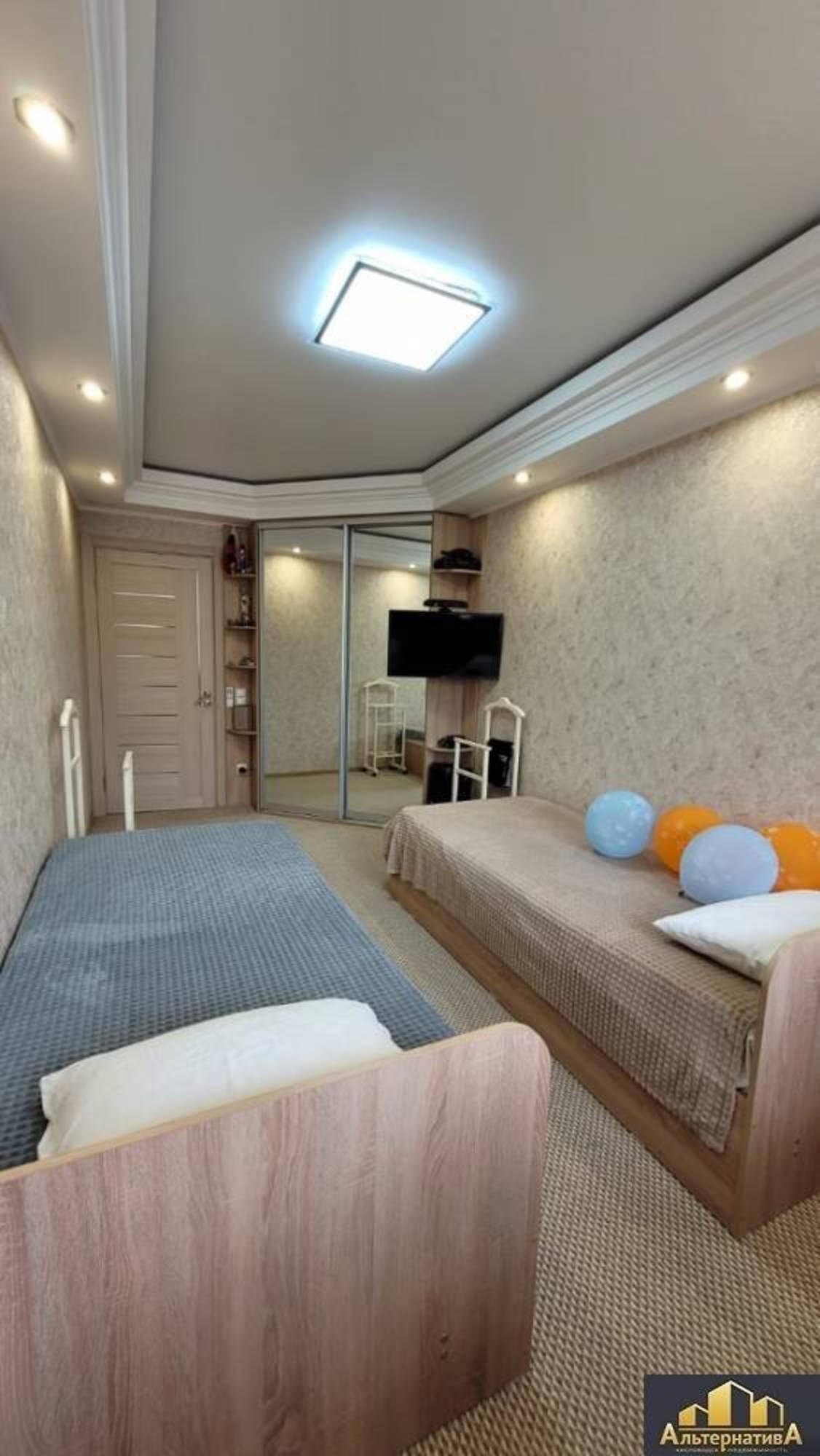 Купить квартиру за 13 500 000 рублей на Крутая дорога ул.