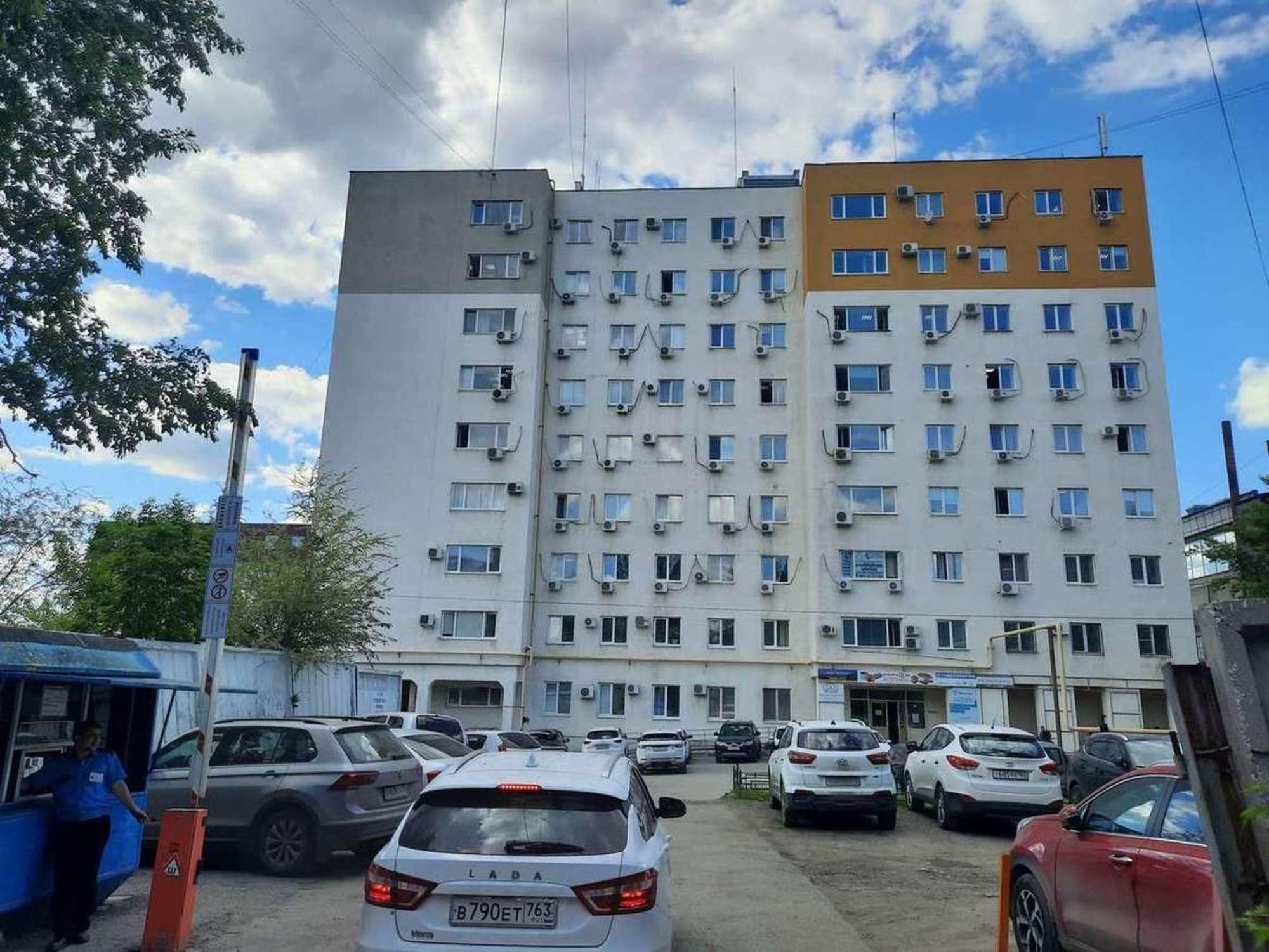 Купить торговое помещение за 6 840 000 рублей на Карла Маркса проспект, 192