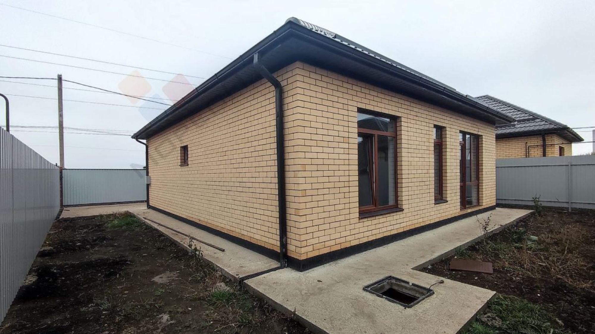 Купить дачу, дом, коттедж за 7 700 000 рублей на 4-й Лунный пер, 3
