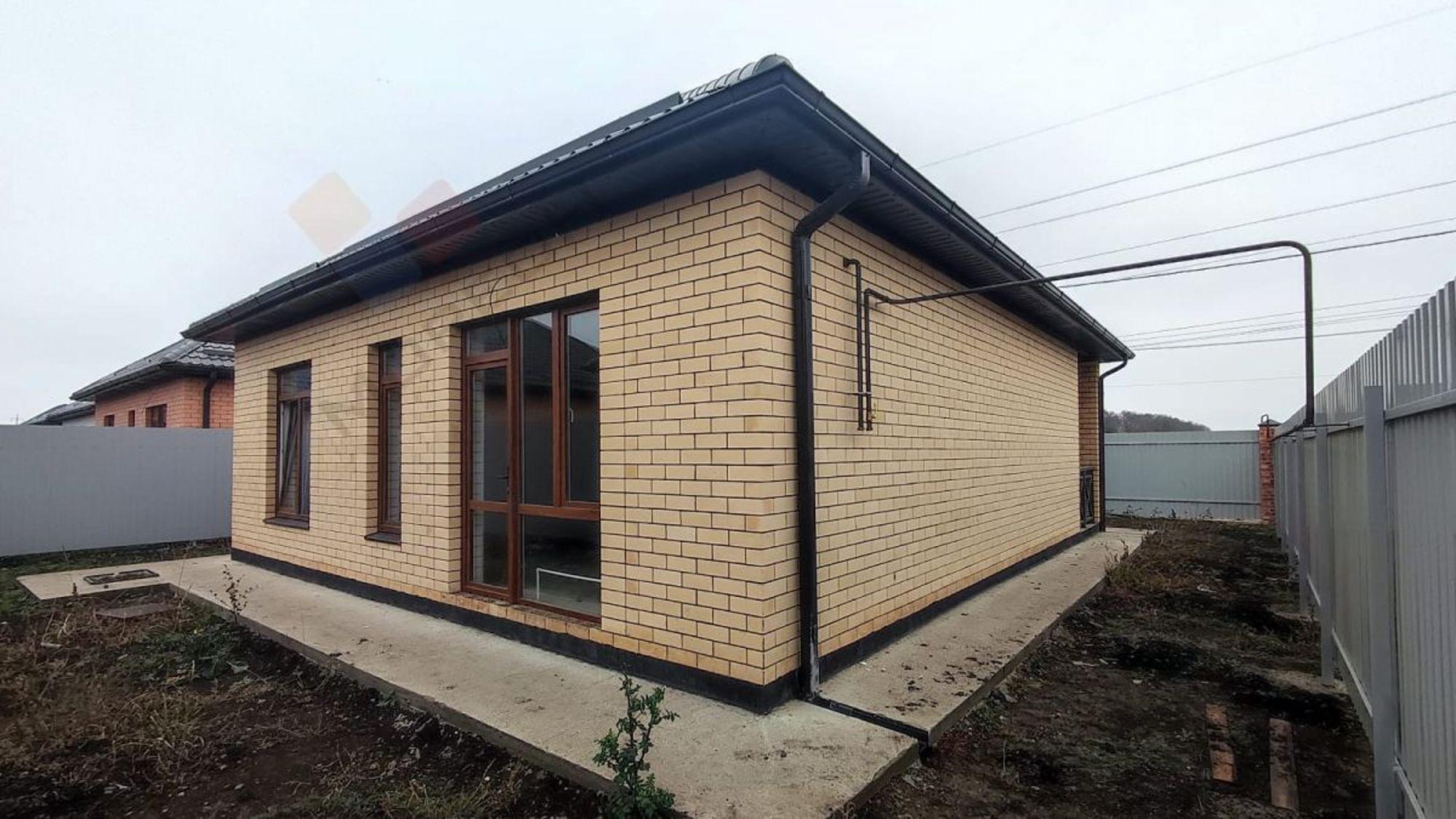 Купить дачу, дом, коттедж за 7 700 000 рублей на 4-й Лунный пер, 3