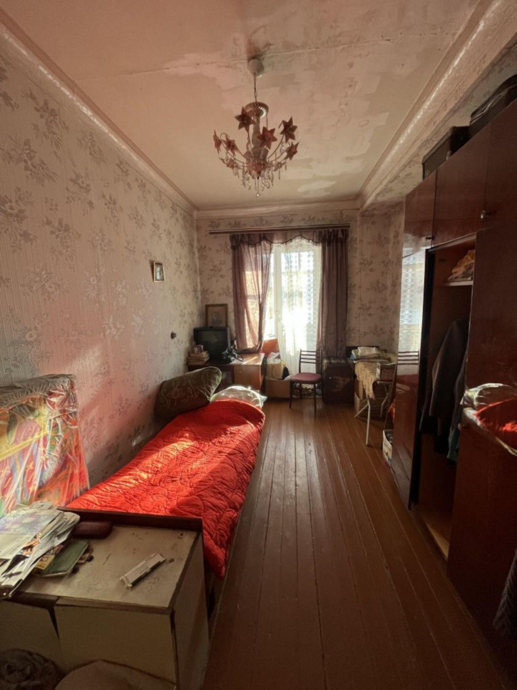 2-комн квартира Театральная ул, 5