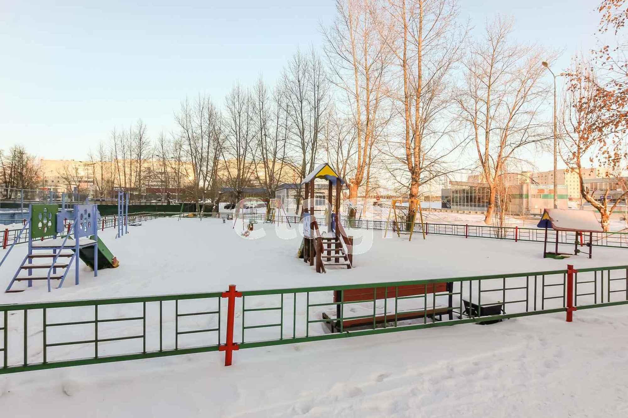 Купить комнату за 1 900 000 рублей на Республики, 220