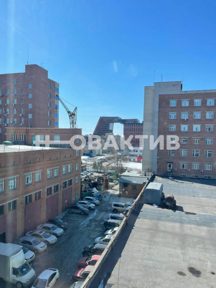 Помещение свободного назначения улица Демакова, 27/1