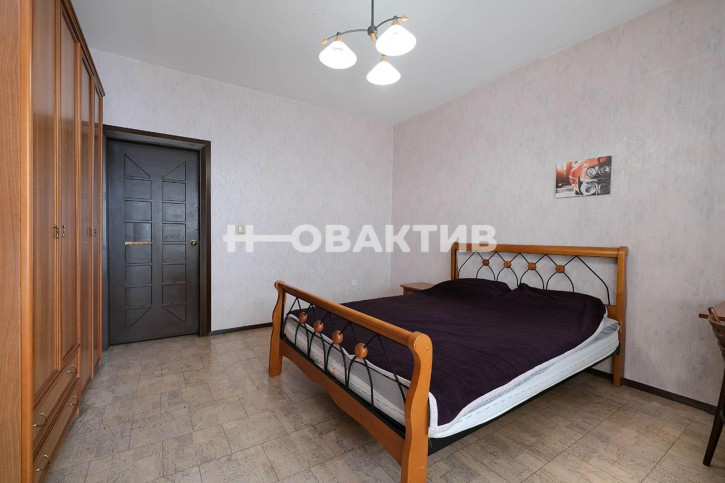 6-комн квартира улица Фрунзе, 63