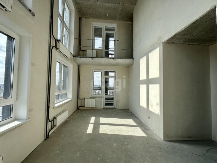 4-комн квартира Вьюжная, 15