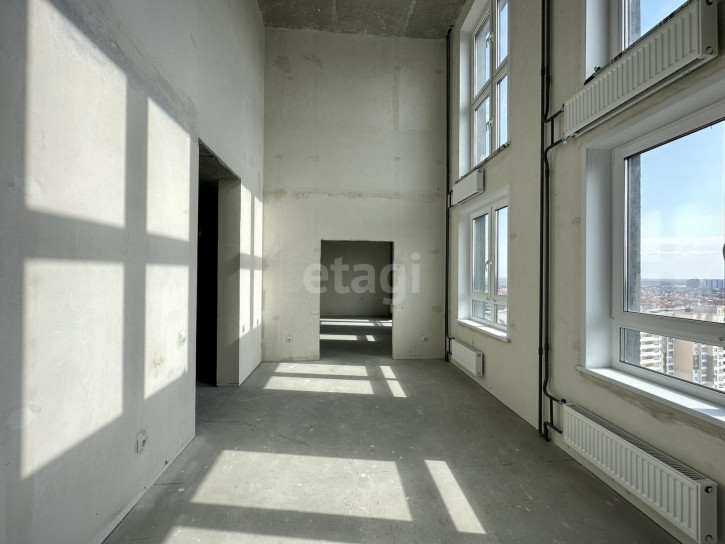 4-комн квартира Вьюжная, 15