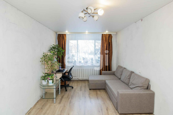 3-комн квартира Профсоюзная, 30