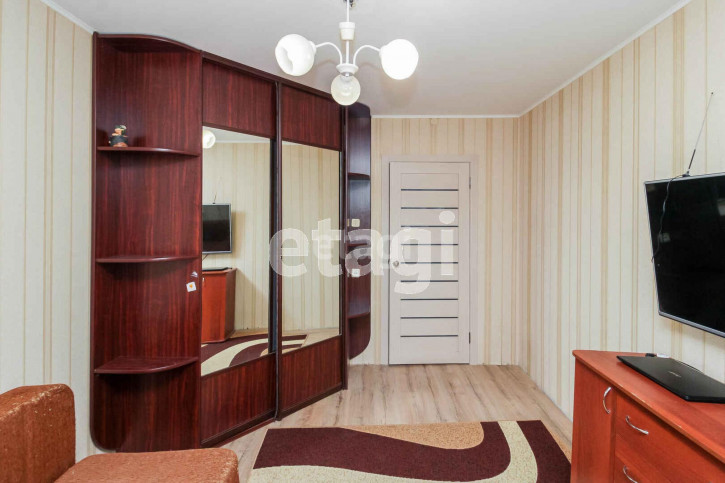 3-комн квартира Профсоюзная, 30