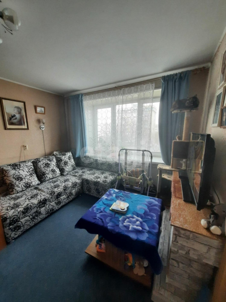2-комн квартира Республики, 94