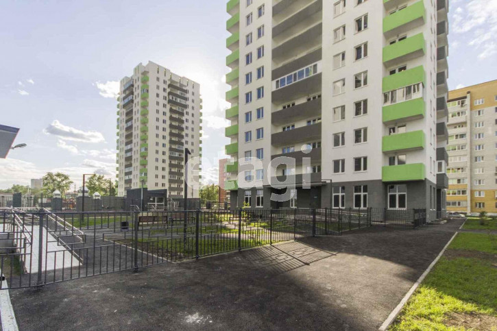 1-комн квартира Велижанская, 70/1