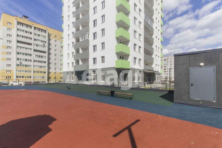 1-комн квартира Велижанская, 70/1