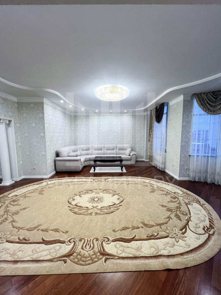 3-комн квартира Кировский, 48