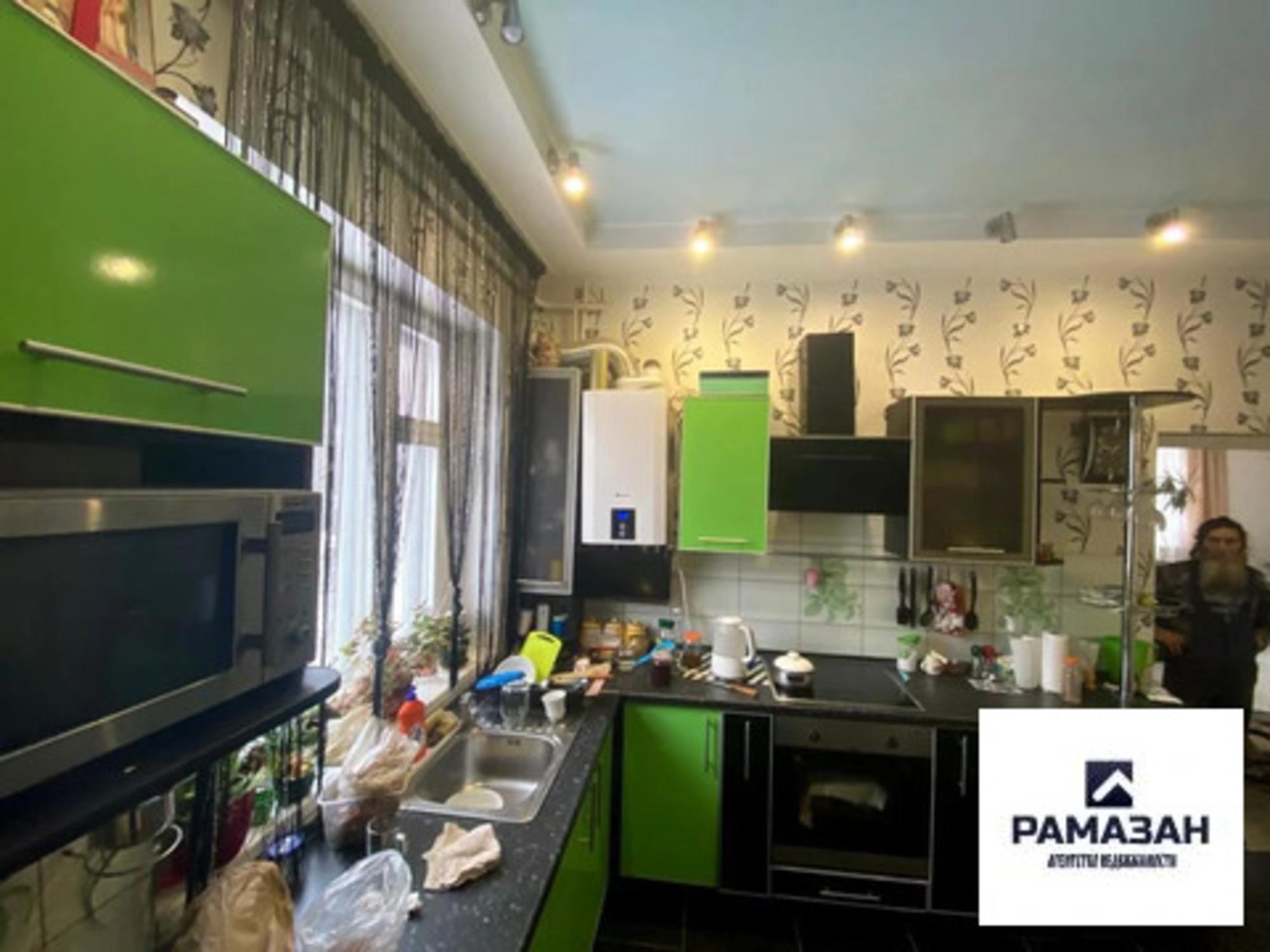 Сдать дачу, дом, коттедж за 35 000 рублей на Радужная, 44
