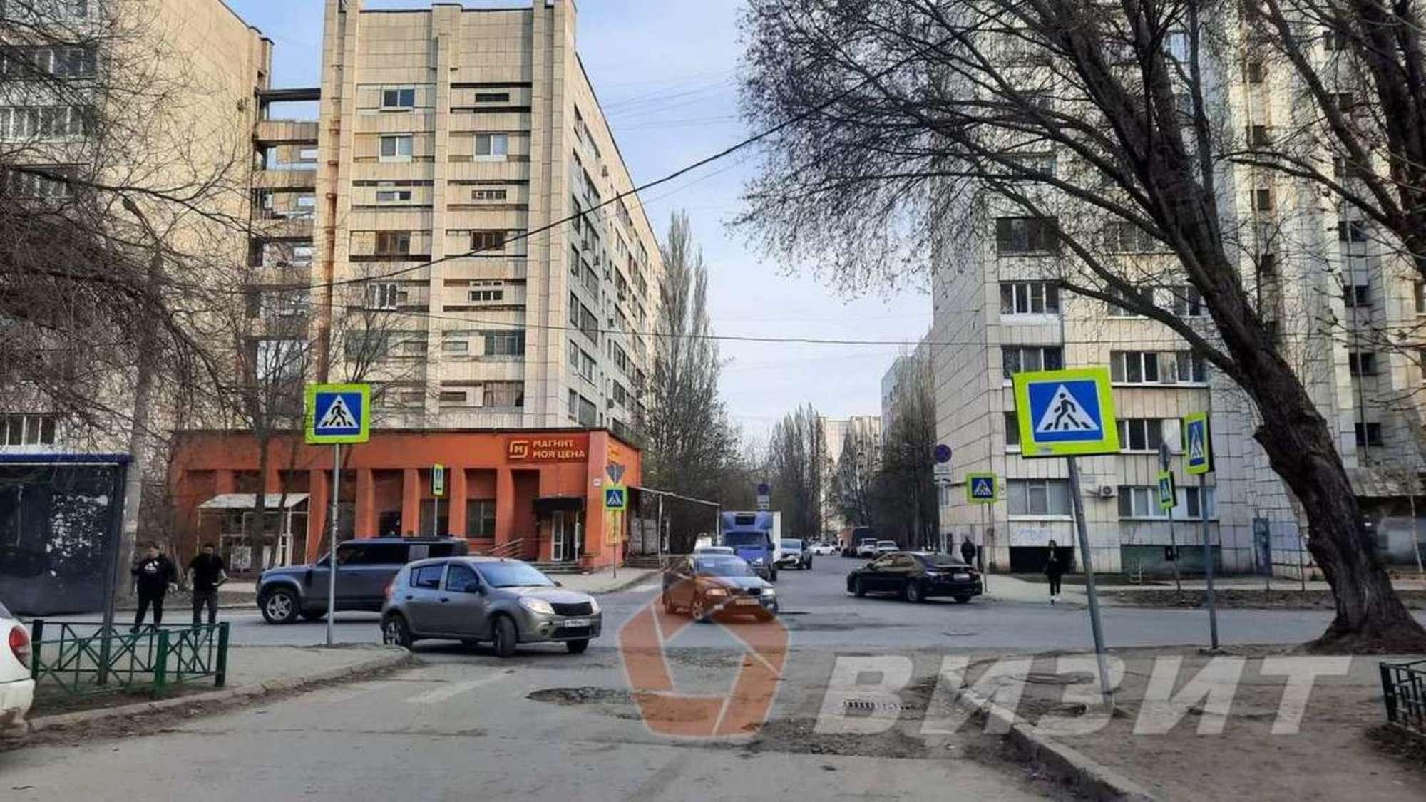 Сдать торговое помещение за 70 000 рублей на Енисейская улица, 50