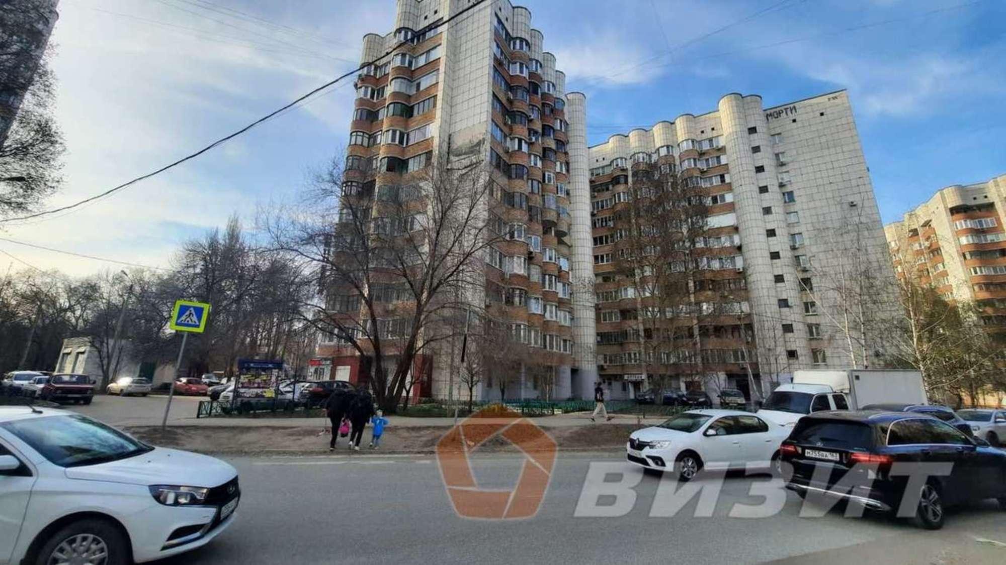 Сдать торговое помещение за 70 000 рублей на Енисейская улица, 50