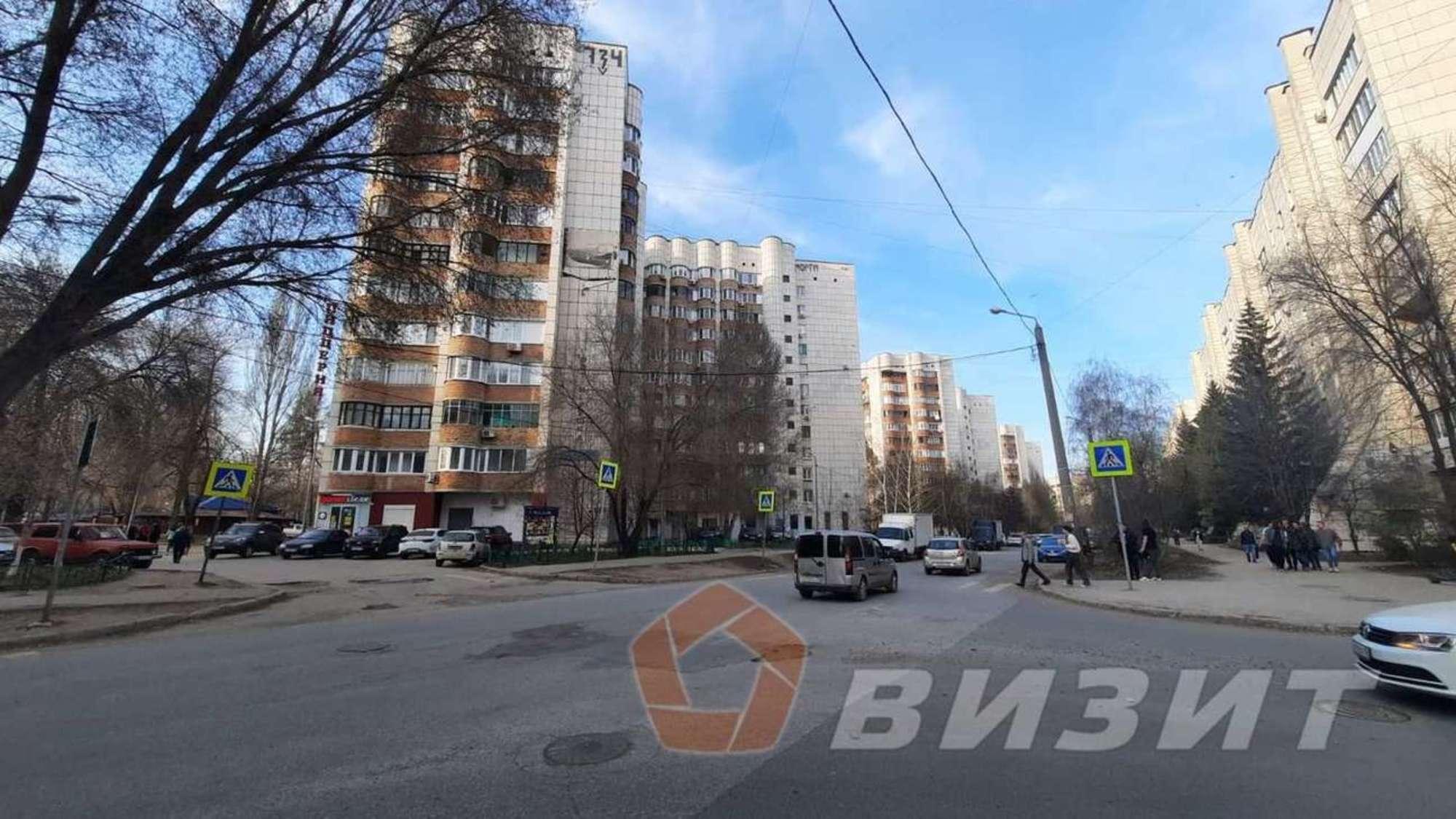 Сдать торговое помещение за 70 000 рублей на Енисейская улица, 50