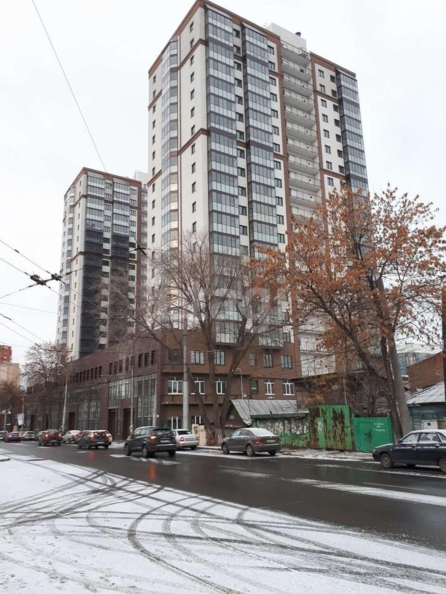 Купить квартиру за 16 275 000 рублей на Буянова, 120