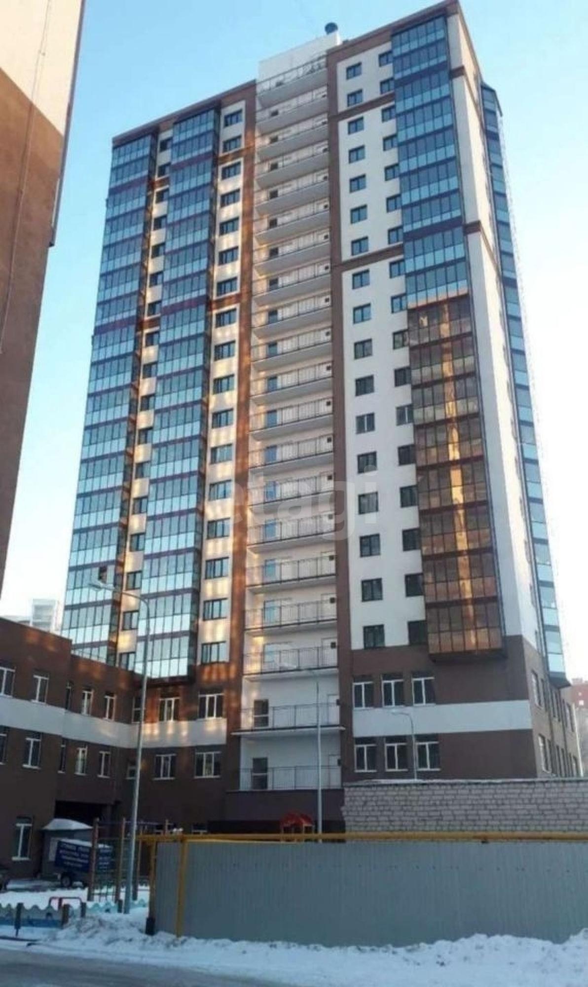 Купить квартиру за 16 275 000 рублей на Буянова, 120
