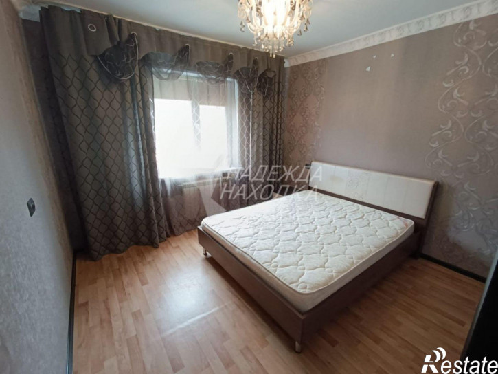 3-комн квартира поселок Врангель мкр., Бабкина ул, 9