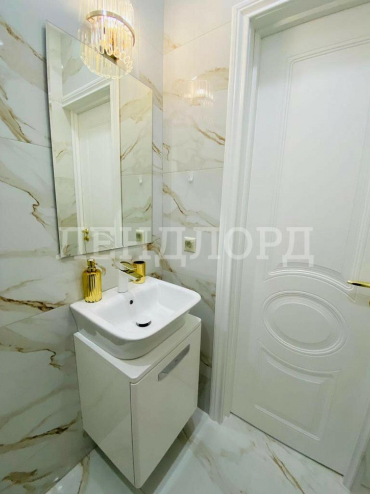 3-комн квартира улица Мечникова, 110с2