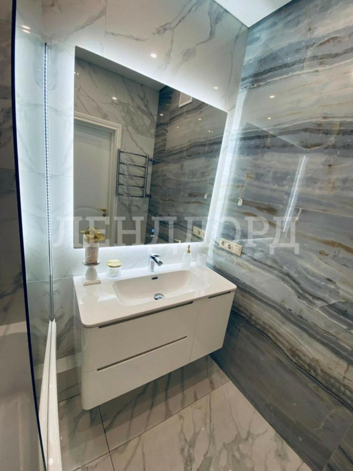 3-комн квартира улица Мечникова, 110с2